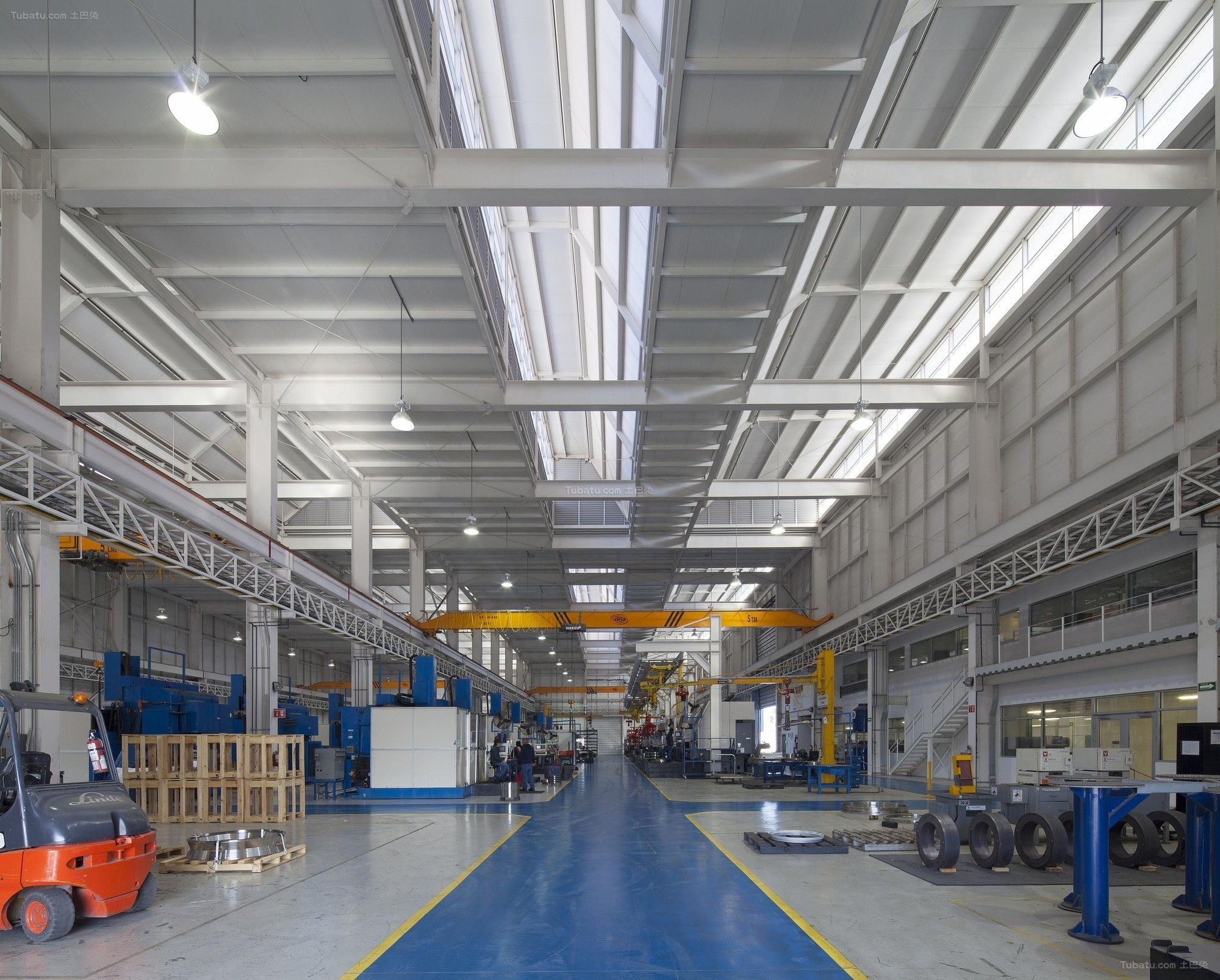 5d5273fb04f97.jpg timg (2).jpg