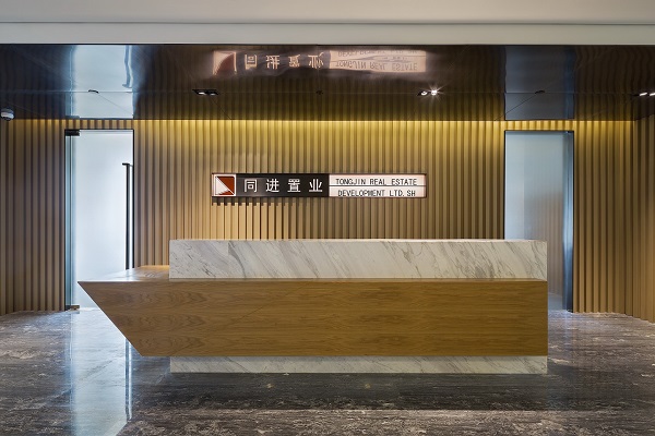 办公室前厅设计.jpg 办公室前厅设计.jpg
